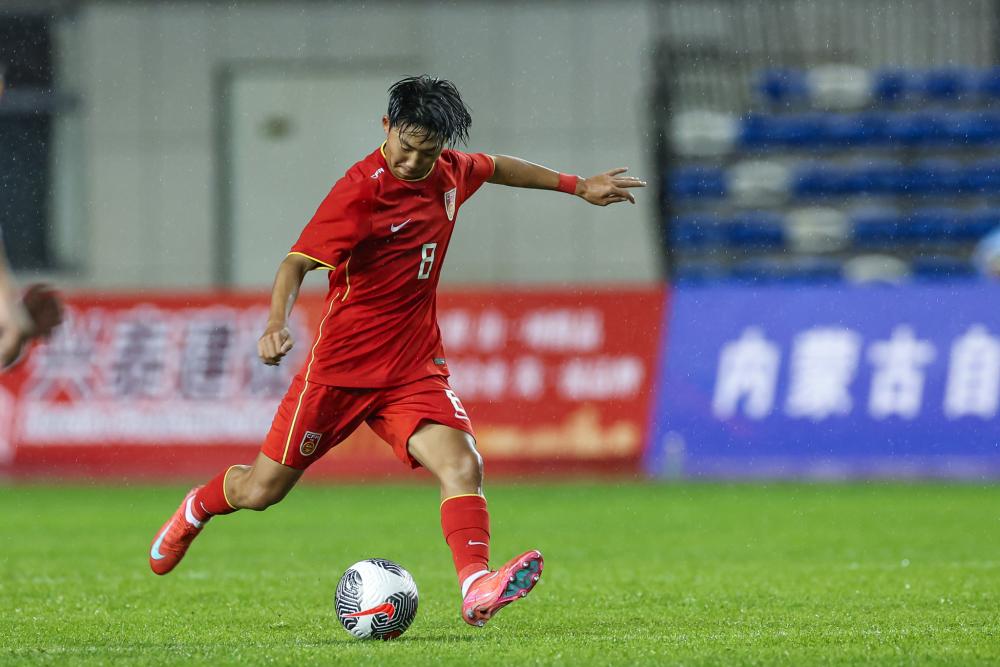 U17女足张克璨：外国球员看着比视频里壮，我们对抗吃亏太多