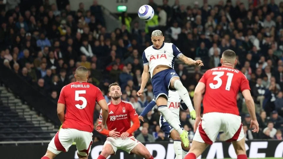 勇士年轻球员闪耀赛场