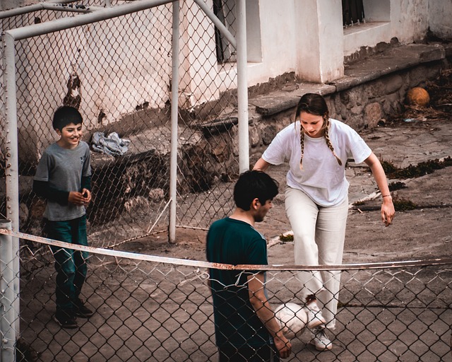 阿尔卡拉斯为了表演赛也是拼了，不过这种e人性格观众是肯定愿意买票的